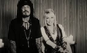 MÖTLEY CRÜE And DOLLY PARTON Release Official Music Video For New Version  Of 'Home Sweet Home' - BLABBERMOUTH.NET