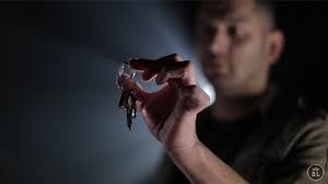 Hidden Hand (DVD and Gimmick)