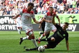 Lutz pfannenstiel pfannenstiel as reporter for cnn during the 2014 fifa world cup in brazilpersonal informationfull name lutz pfannenstieldate of bir. Fortuna Dusseldorf 1895 Kevin Stoger Erleidet Kreuzbandriss