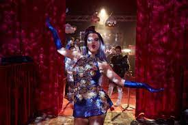 Last episode of dancing queen on netflix aired on october 5, 2018. Filmkritik Dancing Queen Bei Netflix