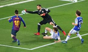 Full match and highlights football videos: Barcelona 1 0 Real Sociedad Recap Philippe Coutinho Stunner Secures Win As Emotional Nou Camp Waves Goodbye To Andres Iniesta Mirror Online