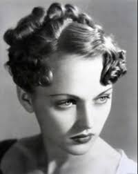 Actress Dorothy Arnold (1917-1984) graduated from Denfeld in 1935. She was  married to Joe DiMaggio from 1939-1944.  https://sabr.org/bioproj/person/dorothy-arnold/