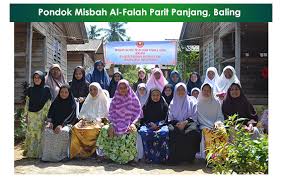 Apart from serving the role of a telecommunication tower. Lembaga Zakat Negeri Kedah Darul Aman Aras 3 Menara Zakat Jalan Telok Wan Jah Bandar Alor Setar 05200 Alor Setar Kedah Malezja