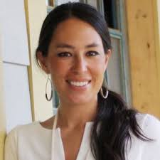 She has managed to amass such a huge amount with her career as a professional writer and a tv star. Joanna Gaines Bio Affair Married Husband Net Worth Ethnicity Salary Age Nationality Height Television Host Chef Home Designer