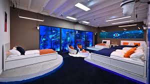 Fellow contestant leslie jordan, who had sparred with frenchy as tensions mounted, was the second housemate to. Big Brother 2020 Das Haus Und Die Zwei Bereiche So Sieht Es Aus Kino De