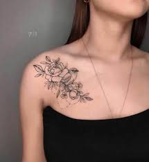 23 Rose Tattoos To Help Beautiful Women Personalize Shoulder Tattoos For Women Collar Bone Tattoo Bone Tattoos