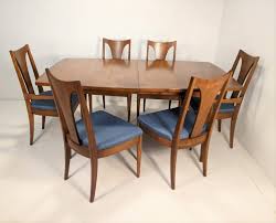 The lane and broyhill furniture companies manufacture broyhill dining room sets such as recliners, chairs and table. Mid Century Modern Walnut Dining Set Sculptra Series By Broyhill Furniture Epoch