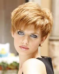 Für jeden typ frisuren die jünger machen brigittede. Kurzhaarfrisuren Damen Brillentrager Brillentrager Damen Kurzhaarfrisuren Brillentrager Damen Kurzhaarf Kurzhaarfrisuren Haarschnitt Kurz Haarschnitt