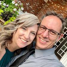 Nice day for a ride to work! 2003 metro ar ROUA SPT হ كا Tetrapalitar зктккй