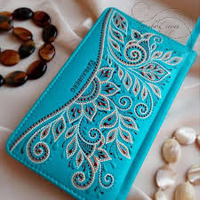 La técnica de puntillismo consiste en realizar un dibujo utilizando únicamente punticos y resulta absolutamente sorprendente ver como podemos crear sombras, combinar colores, dar volumen únicamente con puntos. 150 Ideas De Puntillismo De Arboles De La Vida En 2021 Puntillismo Pintura De Puntos Arbol De La Vida