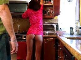 Yo … (desayunar) en la cocina; Pendejas Cocina Porno Teatroporno Com