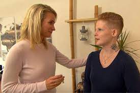 Maybe you would like to learn more about one of these? Dionne Stax Trekt Met Dna Onbekend 1 4 Miljoen Kijkers Naar De Limburger Mobile