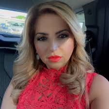 Long French almond nails 💅