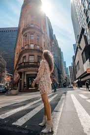 Best Nyc Instagram Spots 21 Locations With Map Dana Berez New York Pictures Nyc Instagram New York Outfits