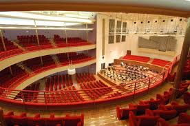 E' ambientata in un'orchestra una delle puntate di 'non uccidere', la fiction in lavorazione a torino e in onda da settembre su rai 3. Auditorium Rai Wikidata