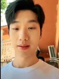 Ke Yancheng Xiong Annie