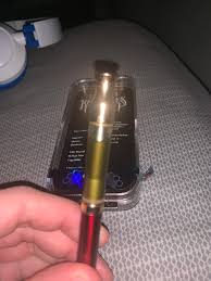 With the delicious flavors, the vape smell gets totally disguised. Thc Oil Hard To See Through I M Pretty Sure This Is A Fake Brass Knuckle But I Never Seen Oil Like This It S Also Runny Instead Of Thick Fakecartridges