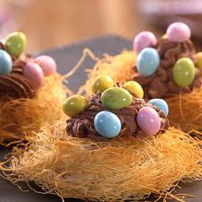 Mes Recettes Carinne Teyssandier Auteur Du Livre Mes Recettes Du Bonheur Nid De Paques Oeufs De Paques Creme Au Chocolat
