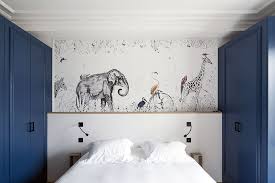 Les associations de couleurs sobres font une chambre chic et actuelles. Tete De Lit En Papier Peint 20 Inspirations D Architectes D Interieur Qui Vont Vous Faire Rever Blog Au Fil Des Couleurs Papiers Peints Et Decors Muraux