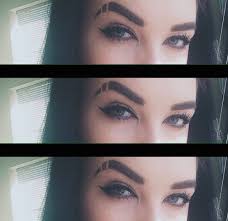 Un nuovo trend beauty sta imperversando sui maggiori social, principalmente instagram. Eyebrows Slits Quand Se Raser Les Sourcils Par Endroits Revient A La Mode Yzgeneration