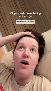 @abbiechatfield opening up the conversation of what actually changes when  you have kids and this is my pros and cons let’s go, #parenthood #motherhood