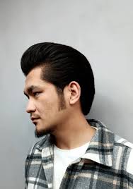 Hi guy im Duy i need to find a model for haircut and trim beard in Ha Noi  Requirement: must have a beard Benefits: Experience European-standard  services at House of Barbaard, and