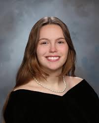 Mandeville High School Class of 2022 steps up and out