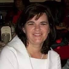 Lesley Vickers's Instagram, Twitter & Facebook