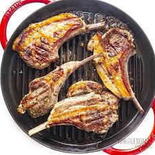 Heat 1 tbsp of olive oil in a large oven safe skillet. How To Cook Lamb Chops In The Oven Wholesome Yum Lamb Chop Recipes Baked Lamb Recipes Lamb Recipes
