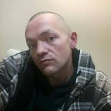 Stream Aaron Richards music