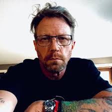 Mark Lahoda (@LahodaMark)