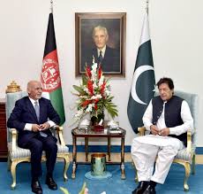 Presiden afghanistan ashraf ghani menyatakan bahawa sebagai presiden, dia akan terus mempertahankan tanah air. Afghan Leader Ventures Into Pakistan In Search Of Elusive Peace With Insurgents The Washington Post