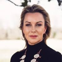 3700+ "Leia" profiles