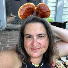 MycoMom (@MessyMomOf3)