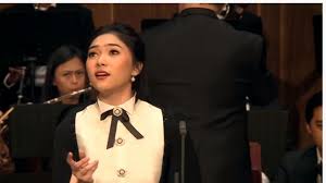 Keep being you — isyana sarasvati. Komentar Kocak Warganet Dengar Isyana Nyanyi Opera Takjub Kayak Di Eropa