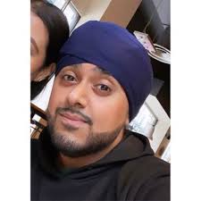 Luke Swift (@DJSwiftySwift)