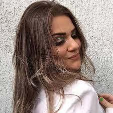 Amanda Kloss's Instagram, Twitter & Facebook