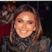 Sandy Hogan's Instagram, Twitter & Facebook