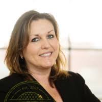 Beverly Sutton's Instagram, Twitter & Facebook