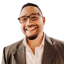 Dan Dubois's Instagram, Twitter & Facebook