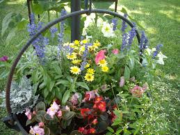 See more ideas about garden art, diy garden, garden. Garden Junk Vintagegardening