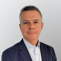 Kevin Clothier's Instagram, Twitter & Facebook