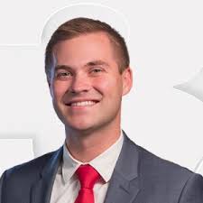 MORNING LIFT: Getting you ready for the Berkshire Hathaway Shareholders  Meeting