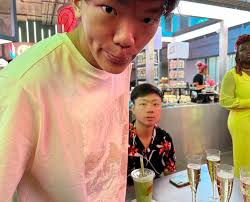 Aaron PO Wang 🐼 (@aaronwang17) • Instagram photos and videos