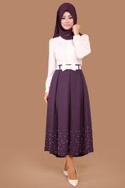 Sik Olmak Herkesin Hakki Etegi Inci Detay Kombin Ekru Murdum Urun Kodu Tua4502 119 90 Tl Moda Stilleri Kiyafet Elbise