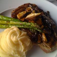 Eagles nest (apartment), strand (south africa) deals. Eagle S Nest Hyatt Regency Indianapolis Restaurant Indianapolis In Opentable