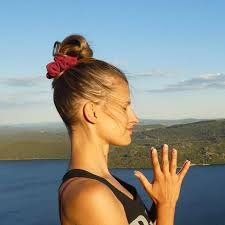 Jamie marie yoga's page has a really good mix of promotionals from this one. Yoga Con Marie Home Facebook