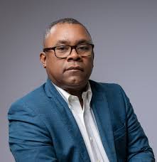 EDGAR HEREDIA Periodista