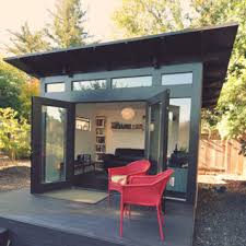 This post showcases a modern prefab 13′ by 14′ structure that can serve as a backyard micro studio, office, or just as an accessory structure. Studio Shed Creates High Efficiency Prefab Modern Sheds And Backyard Studios Design And Build Your Own Modern Studio W Backyard Studio Modern Shed Studio Shed