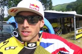 Scotty Mears Debuts New Fox AIRSPC Goggles & Loud Fort William Race Kit